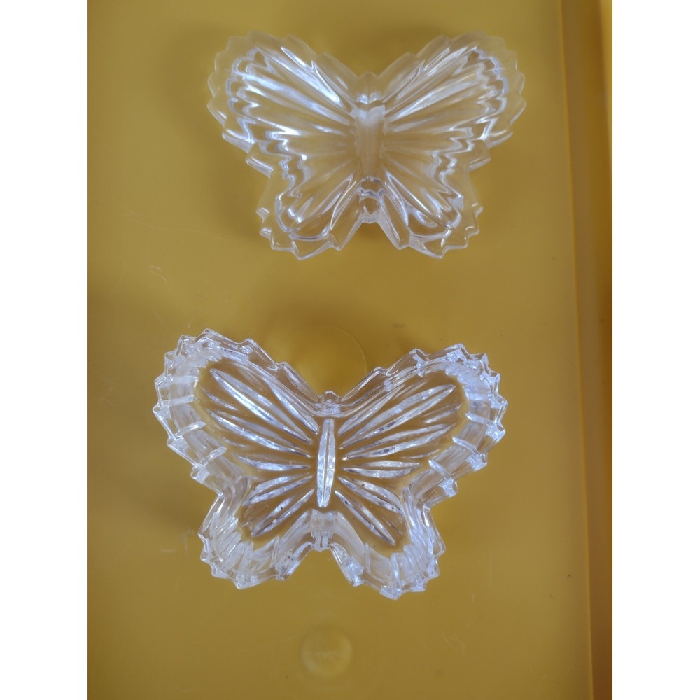Vtg Trinket Box Crystal Cut Glass Butterfly Dish Jewelry Holder Nostalgic 80s - Picture 2 of 6